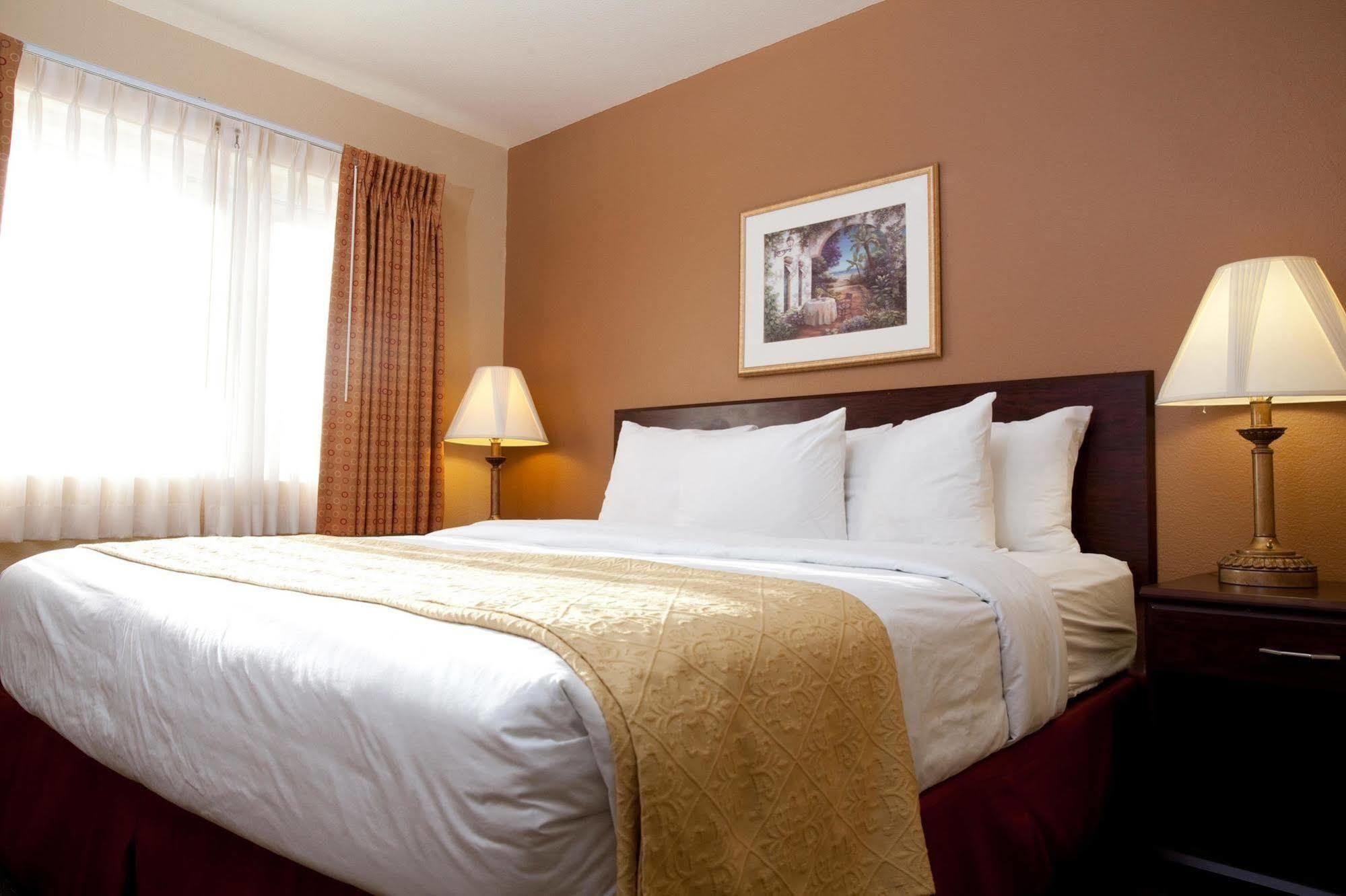 Red Lion Inn & Suites Cathedral City Palm Springs Екстер'єр фото